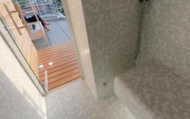 Soleis Sea View Spa Apartment