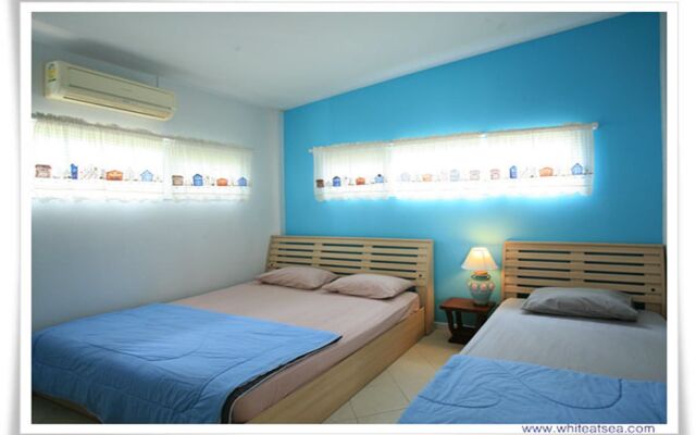 White at Sea Resort