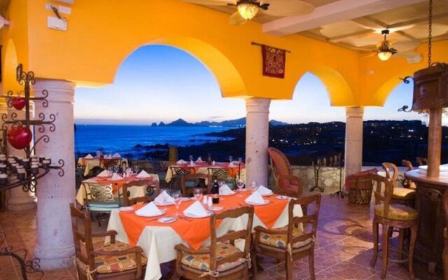 Huge Family Suite @ Cabo San Lucas