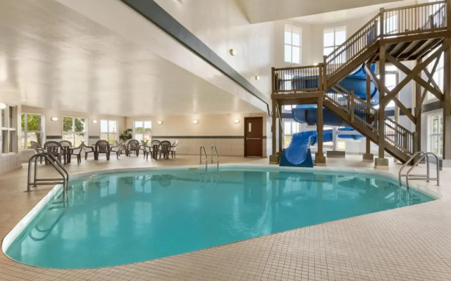 Days Inn - Steinbach