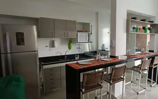 Apartamento novo nas Toninhas com Wifi