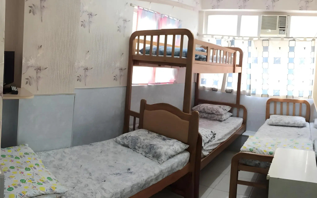 Dragon Hostel