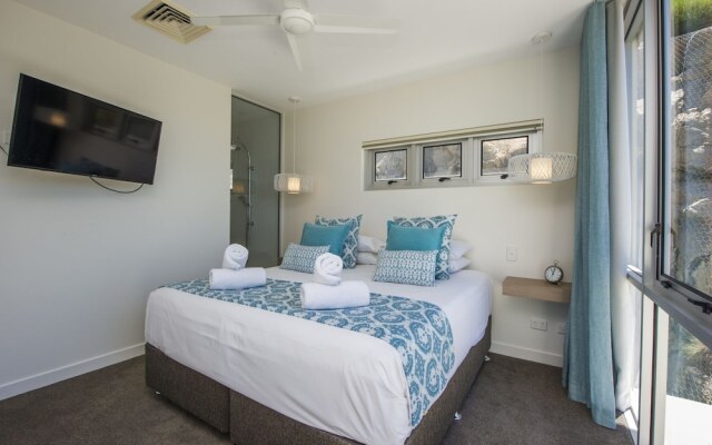 1 Bright Point Apartment 1504