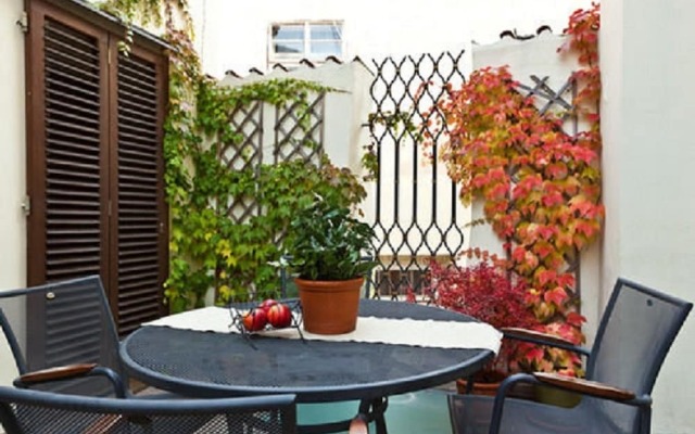 Charming Prague Apartments