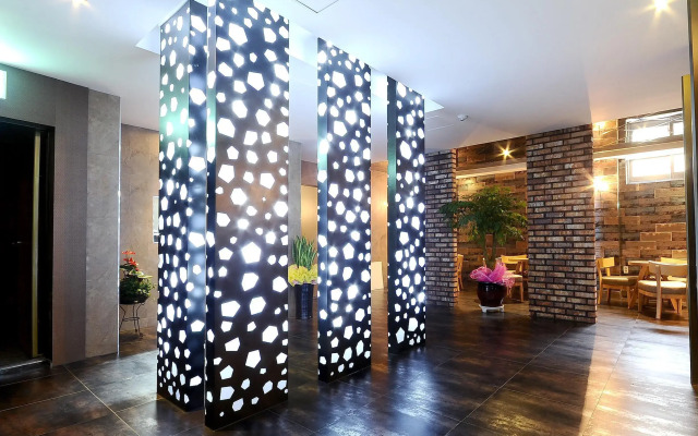 Hotel Aria Nampo