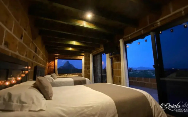 Quinta María Victoria