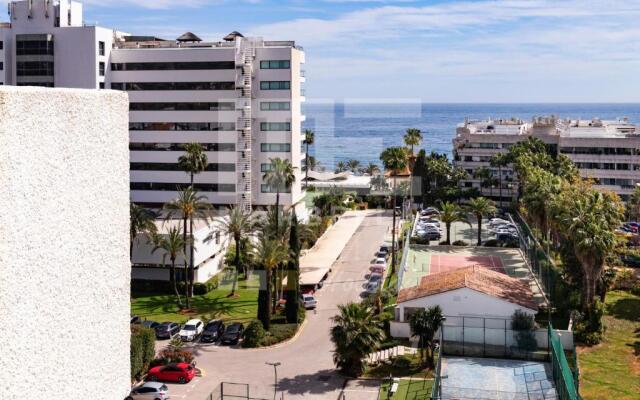 Amazing apartment ,center of Marbella, Beach 338