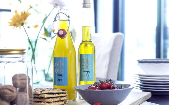 Loosdrecht Rien van den Broeke Village