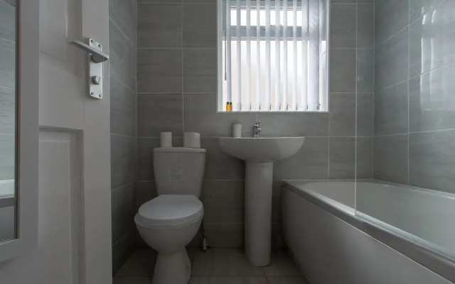 Lux Apartments 4 Bedroom House Molyneux