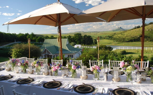 Oaklands Country Manor