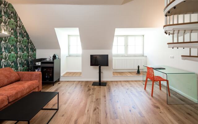 Boutique Hotel Dom - Rooms & Suites