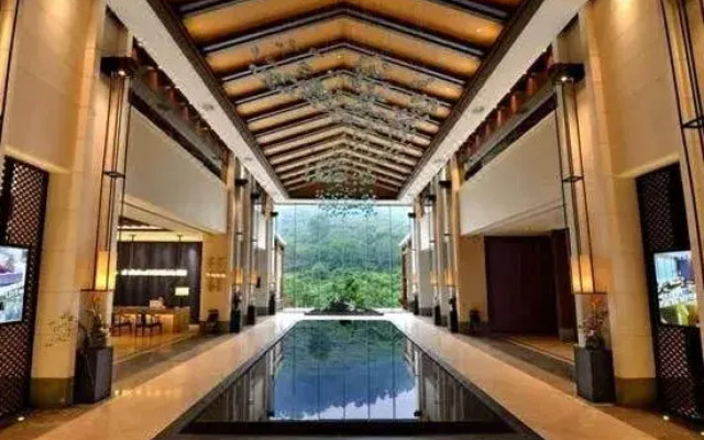 Hongzhushan Resort Chanyi Shanju