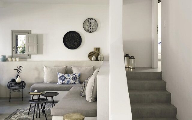 Santo Pure Oia Suites and Villas