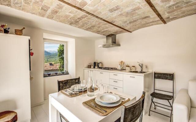 Appartamento di Design Con Vista Sui Monti