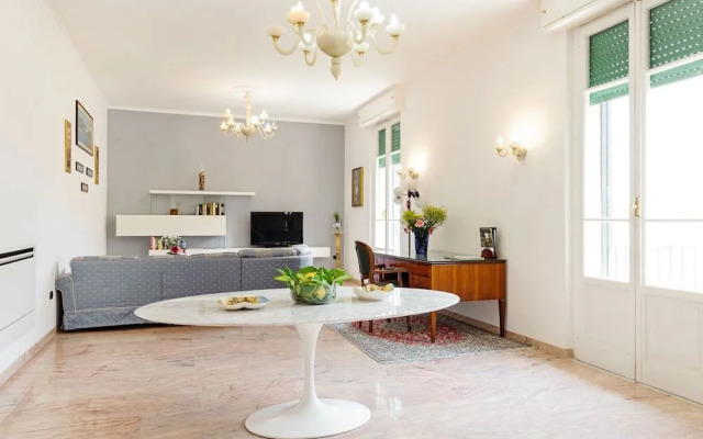 Salvator Rosa Metro Station Flat