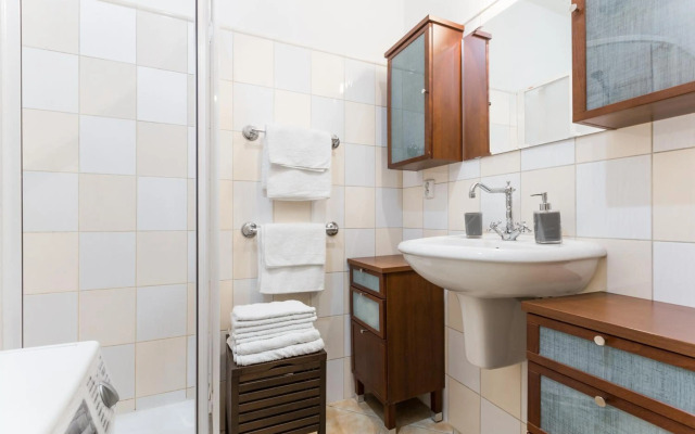 Diamond Riverside Apartment in the Heart of Prague