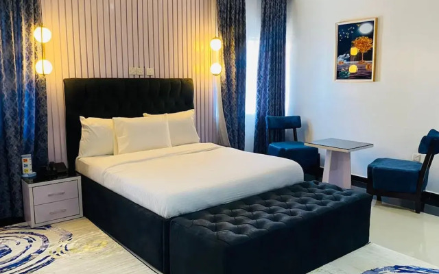 Am Place Luxury Apartments