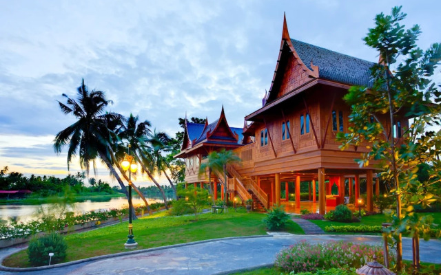 RK Riverside Resort And Spa