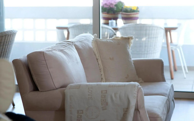 Boutique Penthouse next to Stavros Niarchos Foundation