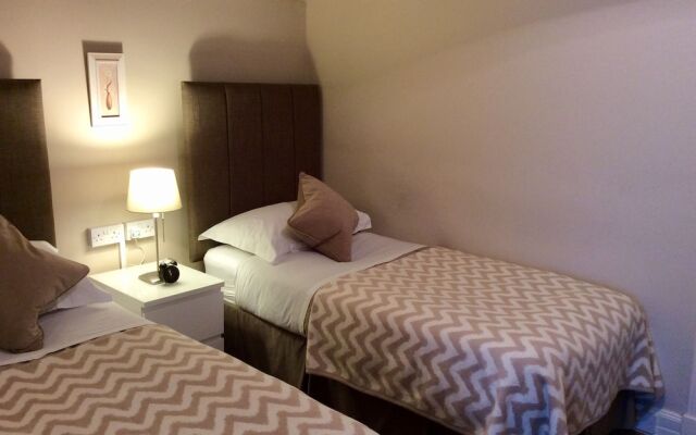 Pitcullen Guest House