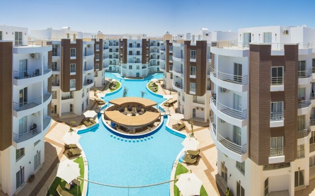 Aqua Palms Resort
