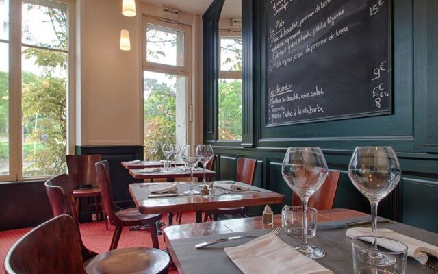 Hotel Restaurant De Charme Les Mimosas