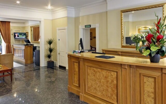Grange Clarendon