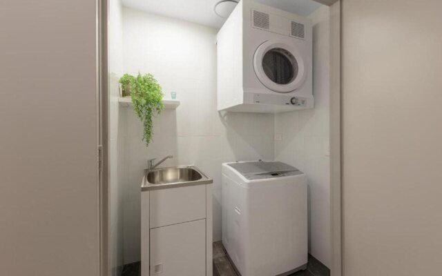Meriton Suites Surfers Paradise