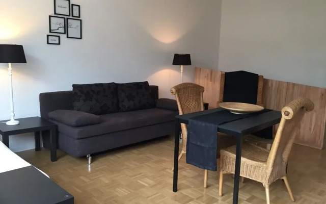 a-domo Apartments Oberhausen - Moderne Wohnungen und Studio Apartments - Gute Anbindung ideal für 1 - 5 Personen