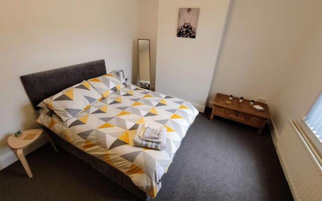 The Lawrence, 2 Bedroom Victorian House