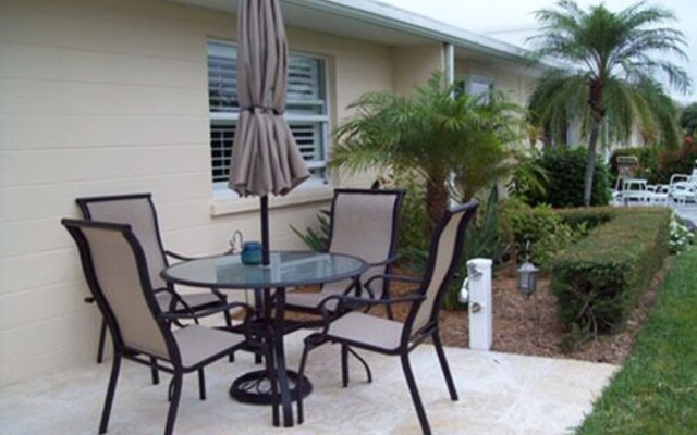 Jamaica Royale 004 - 1 Br Condo