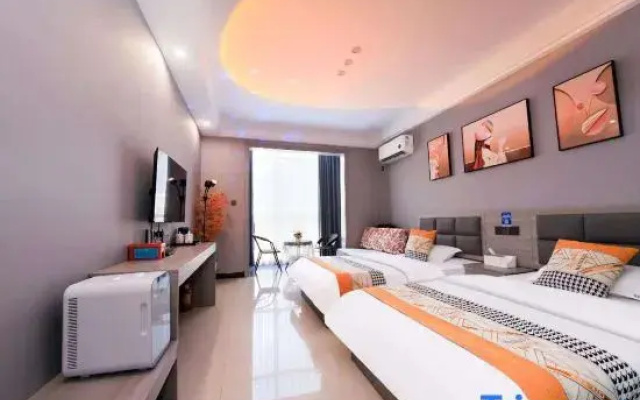 Yuncheng Yijia Esports Hotel