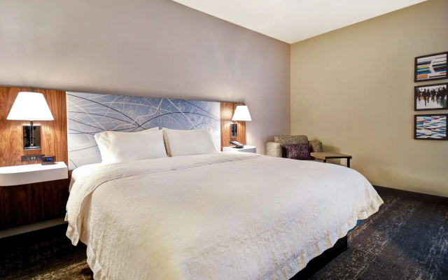 Hampton Inn Atlanta-Mall Of Georgia