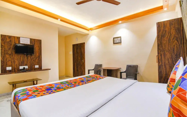 OYO 19552 Golden Deer Guest House