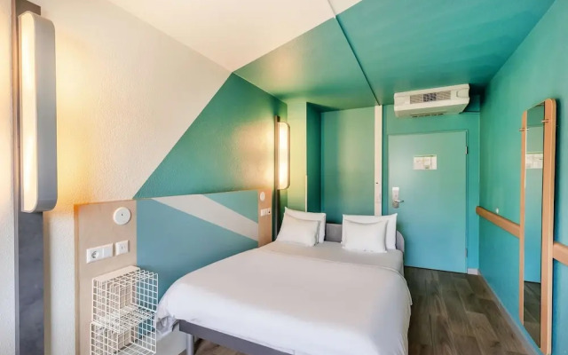 B&B HOTEL Köln-Porz