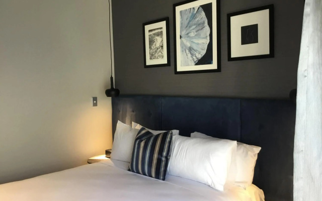 Mrs Banks Boutique Hotel