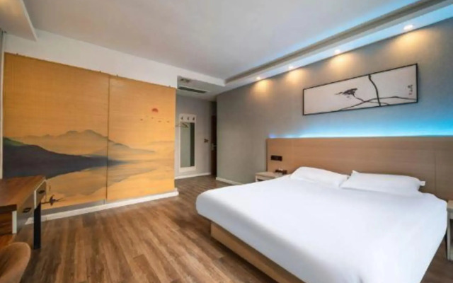 Yujian Hotel (Dongshilipu Subway Station)