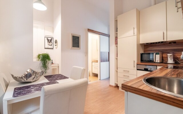 Modern Studio in the heart of Vienna