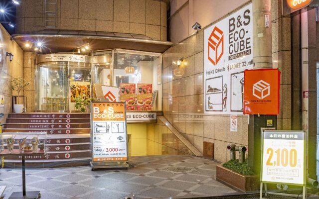Capsule Hotel B&S Eco-Cube Shinsaibashi