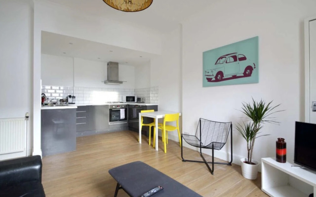 Modern Apartment in the Heart of Edinburgh