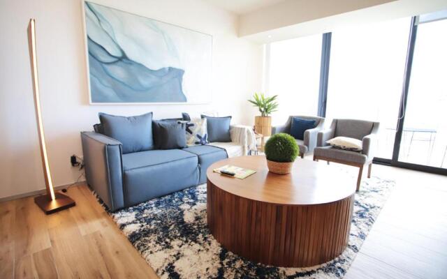 LatitudLuxe apartment in Providencia with pool and gym