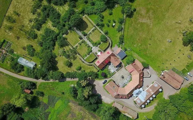 Tomarp Gårdshotell