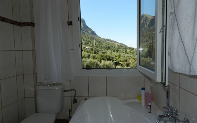 Stavento - Villas Trapeza & Voura