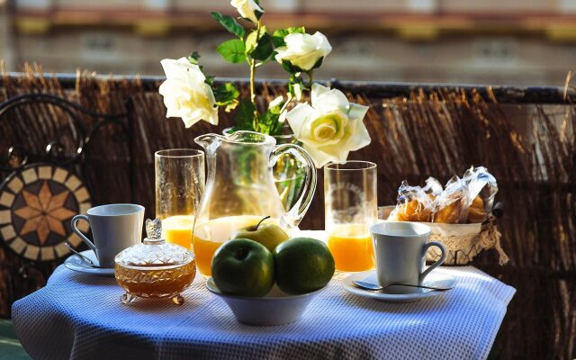 Rooms Hola BCN B & B