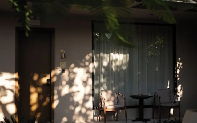 Xishuangbanna Jinghong Hidden in Nature