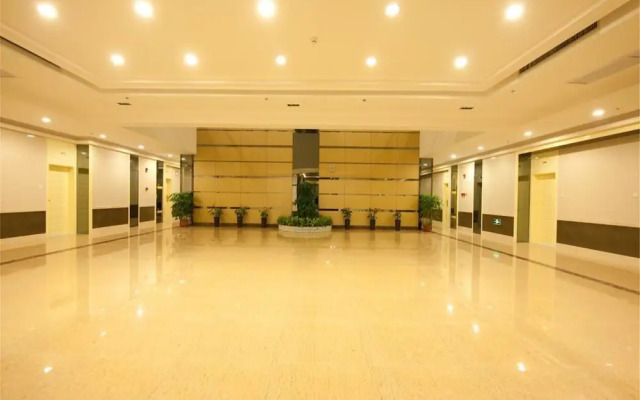 Msc City Centre Apartment Hotel