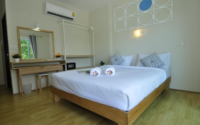 Papaya Phiphi Resorts