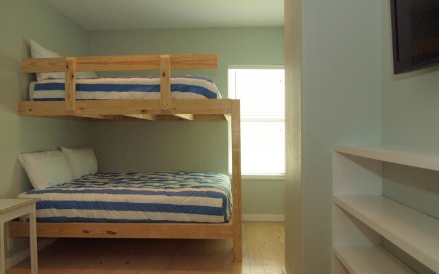 Beach Club Clubhouse 4