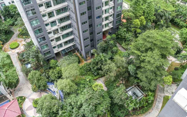 Locals Boutique Apartment Huafa Plaza 34