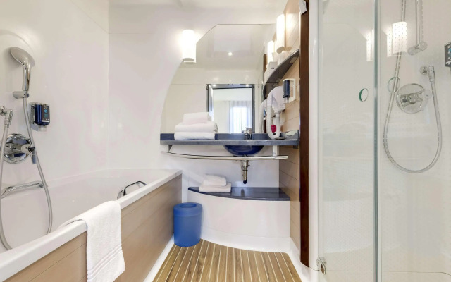 Novotel Suites Paris CDG Airport Villepinte
